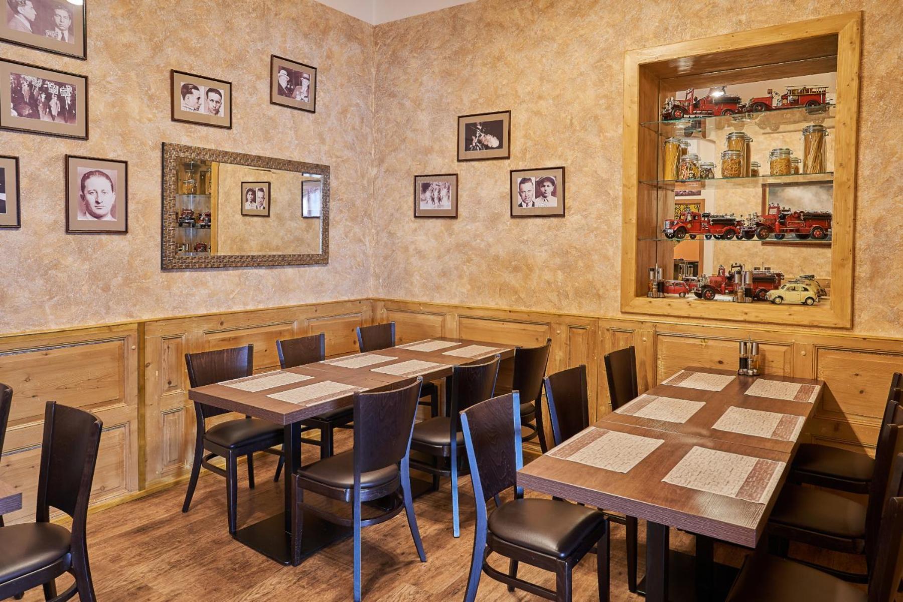 Pension Ulrika - Ubytovani Pod Hradem Loket Exterior foto